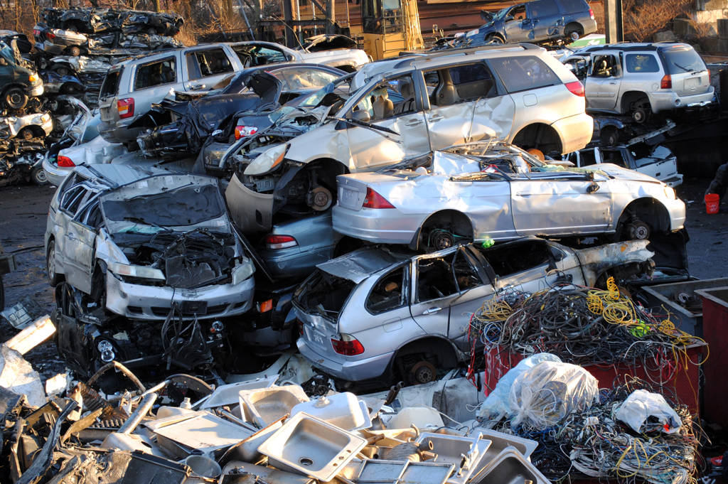 Junk Cars photo | Plakos Scrap Processing Inc. | Scrap Metal Recycling Professional Services | Brooklyn, NY | Phone: 718.385.0707 Fax: 718.385.0721 | plakosscrap2@gmail.com